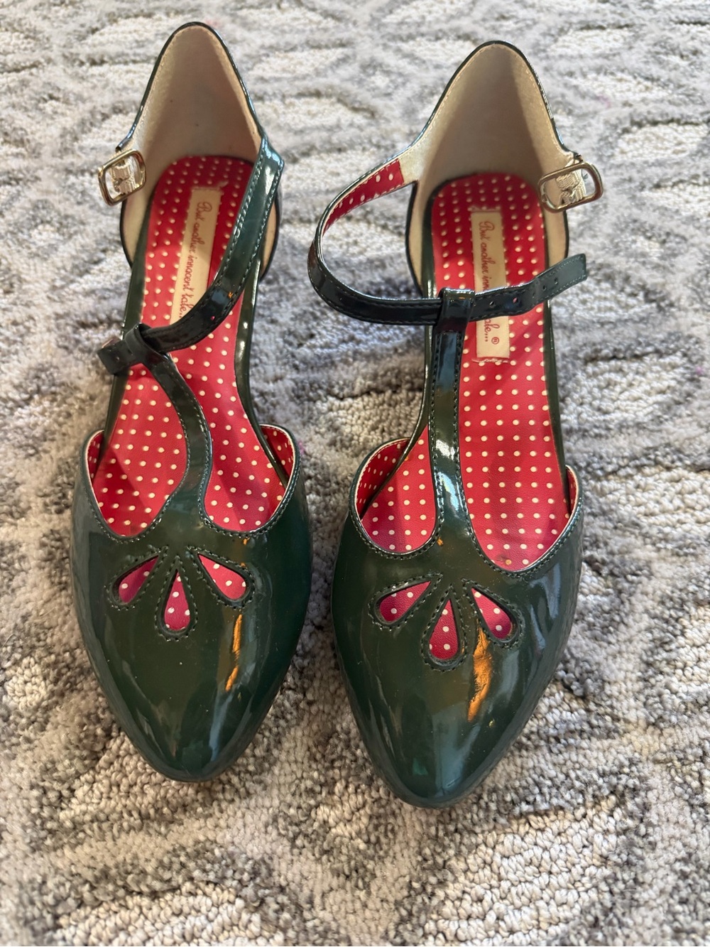 BAIT Women's Green Patent T-Strap Heels